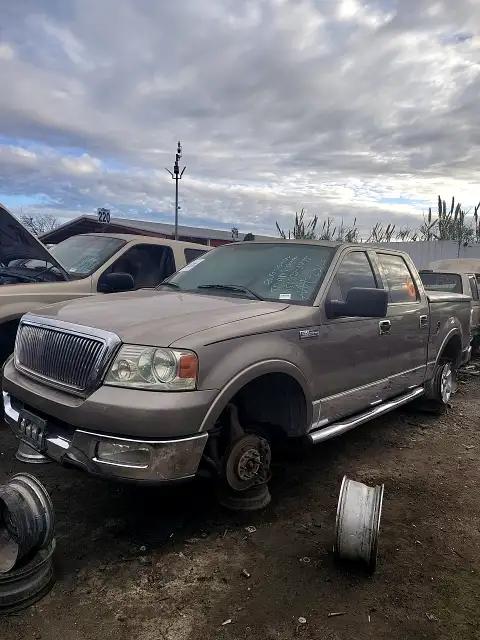 Photo of 2004 Ford F-150