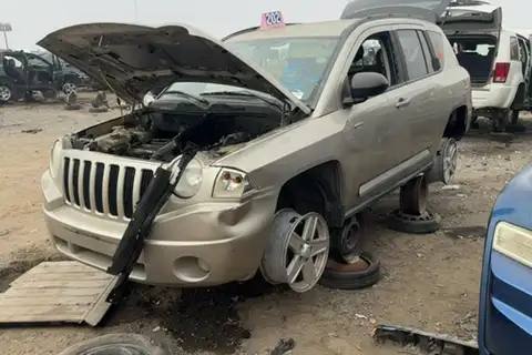 Photo of 2010 Jeep Compass