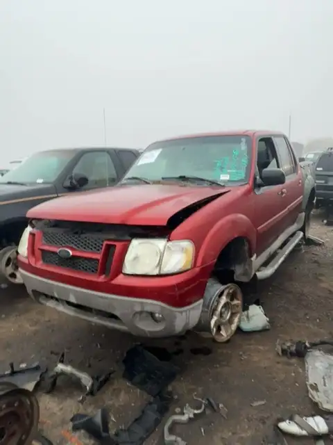 Photo of 2002 Ford Explorer Sport Trac