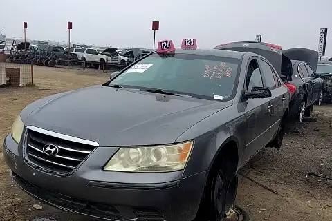 Photo of 2009 Hyundai Sonata