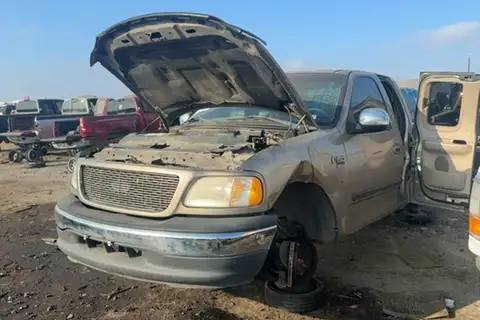 Photo of 2001 Ford F-150