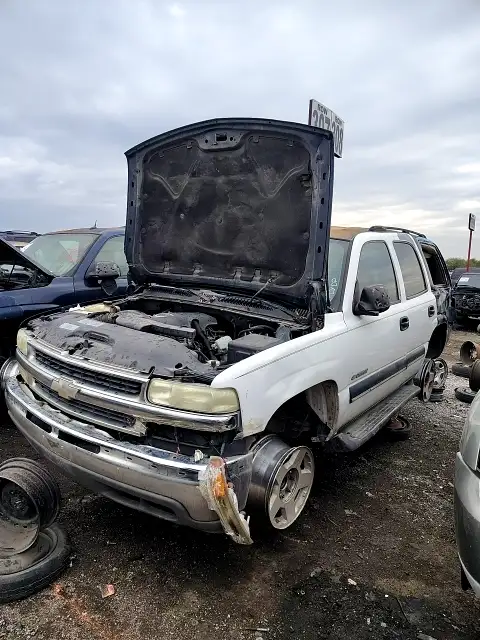 Photo of 2004 Chevrolet Tahoe