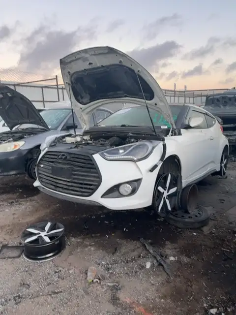 Photo of 2015 Hyundai Veloster