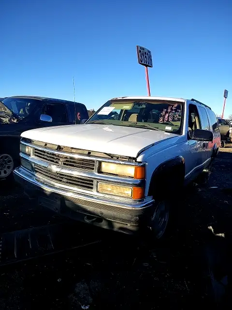Photo of 1997 Chevrolet Suburban