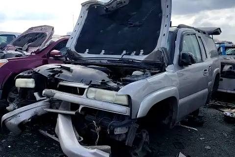 Photo of 2005 Chevrolet Suburban