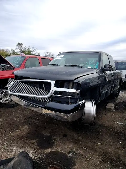 Photo of 2003 Gmc Sierra