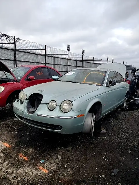 Photo of 2005 Jaguar S-Type