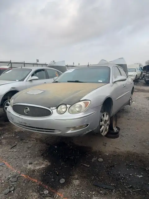 Photo of 2005 Buick Lacrosse