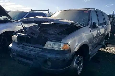 Photo of 2001 Lincoln Navigator