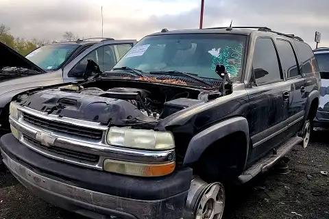 Photo of 2005 Chevrolet Suburban