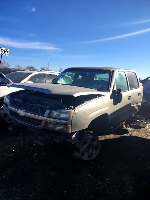 Photo of 2003 Chevrolet Avalanche