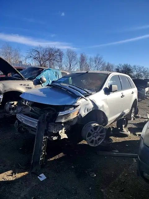 Photo of 2011 Ford Edge