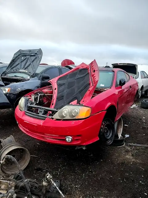 Photo of 2004 Hyundai Tiburon