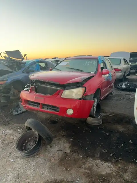 Photo of 2006 Kia Spectra5