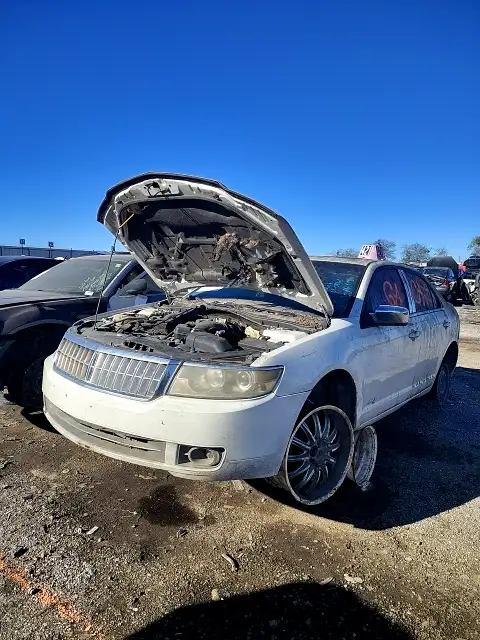 Photo of 2008 Lincoln Mkz