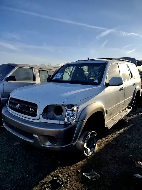 Photo of 2002 Toyota Sequoia