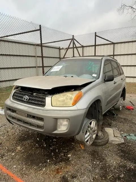 Photo of 2003 Toyota Rav4