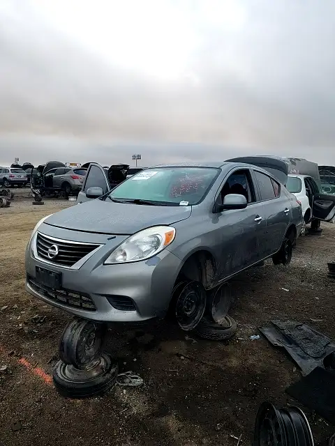 Photo of 2013 Nissan Versa
