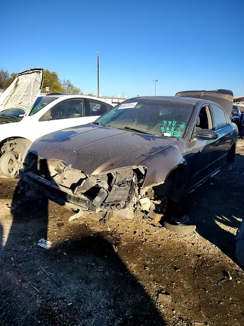 Photo of 2005 Nissan Altima