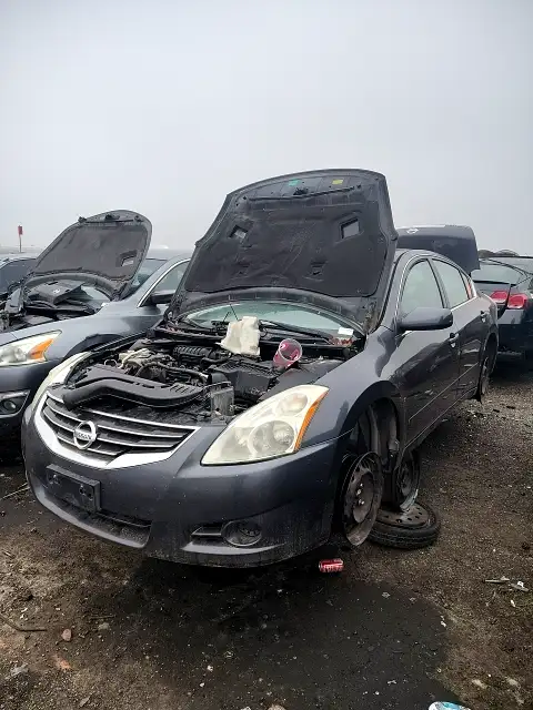 Photo of 2012 Nissan Altima