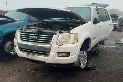 Photo of 2008 Ford Explorer