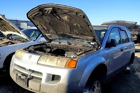 Photo of 2004 Saturn Vue