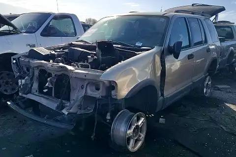 Photo of 2003 Ford Explorer