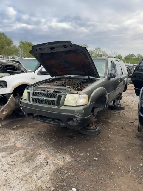 Photo of 2003 Ford Explorer Sport