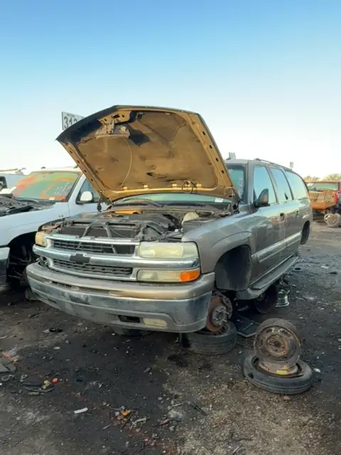 Photo of 2003 Chevrolet Suburban