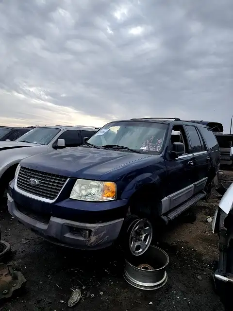 Photo of 2003 Ford Expedition