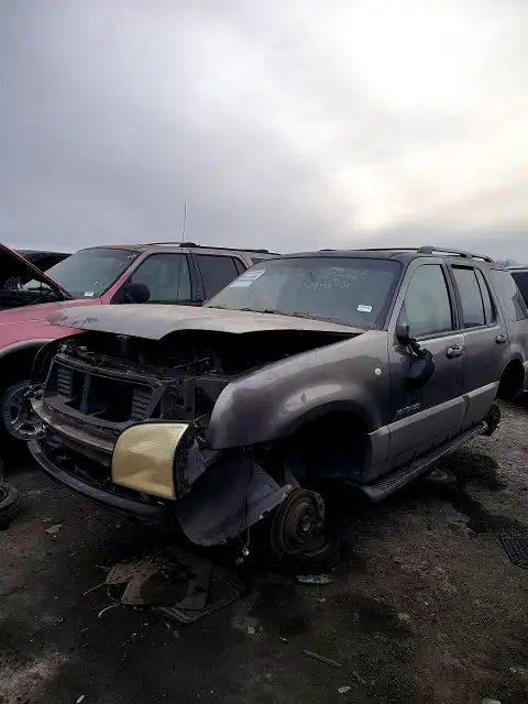 Photo of 2002 Mercury Mountaineer