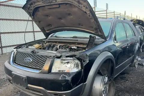 Photo of 2005 Ford Freestyle