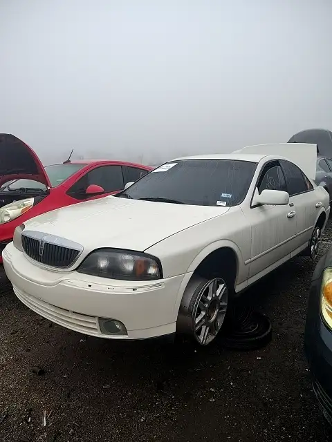 Photo of 2005 Lincoln Ls