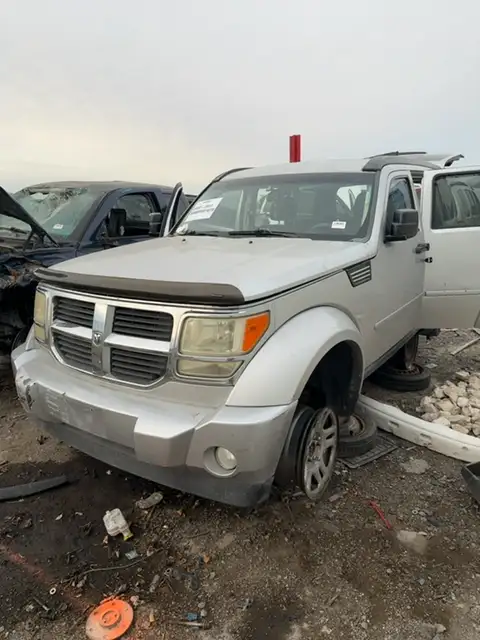 Photo of 2011 Dodge Nitro