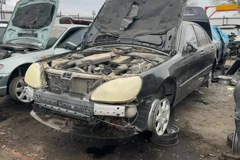 Photo of 2002 Mercedes-Benz S-Class