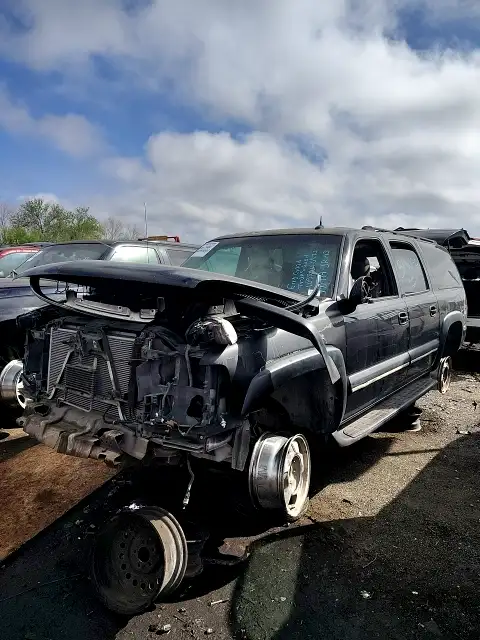 Photo of 2003 Chevrolet Suburban