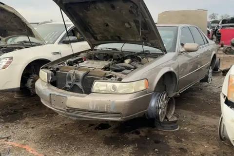 Photo of 2001 Cadillac Seville