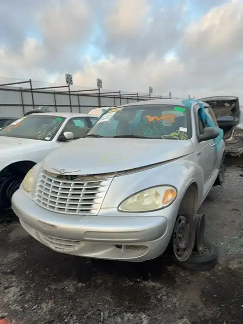 Photo of 2005 Chrysler Pt Cruiser