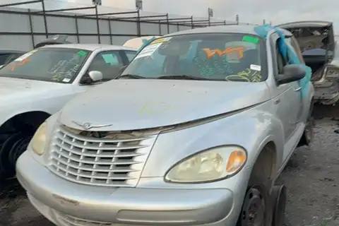 Photo of 2005 Chrysler Pt Cruiser