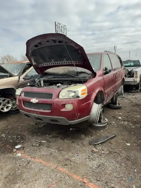 Photo of 2005 Chevrolet Uplander