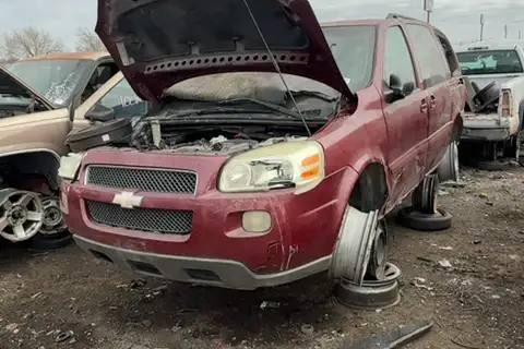 Photo of 2005 Chevrolet Uplander
