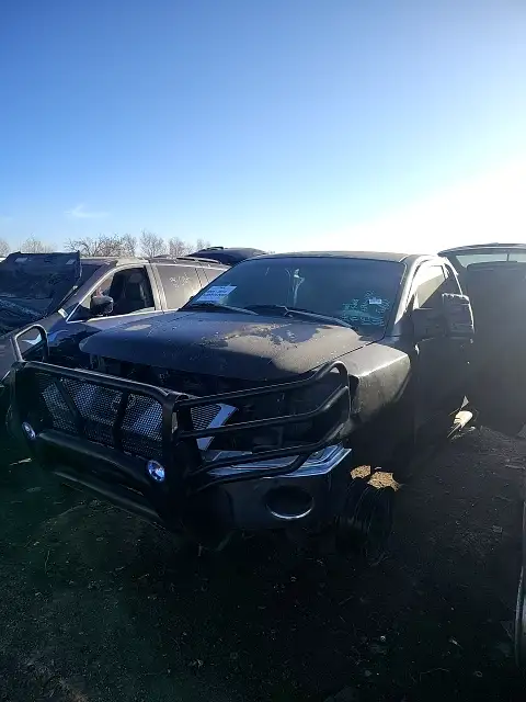 Photo of 2004 Nissan Titan