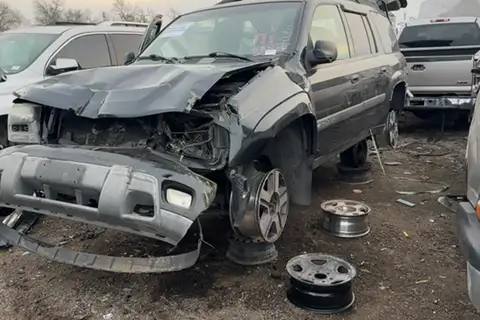 Photo of 2003 Chevrolet Trailblazer