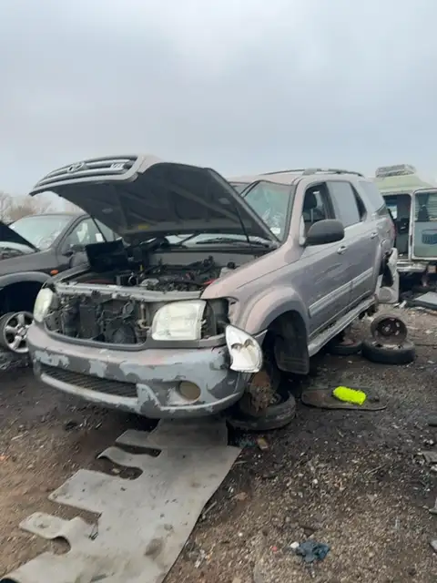 Photo of 2001 Toyota Sequoia