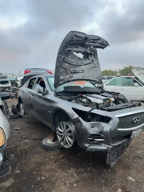 Photo of 2014 Infiniti Q50