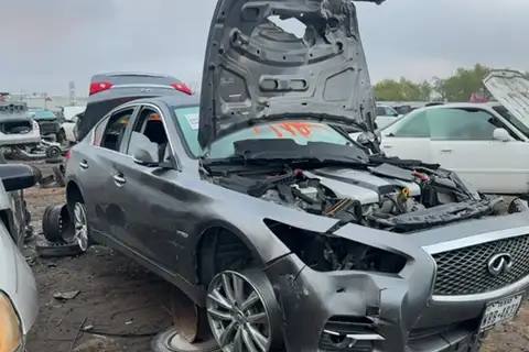 Photo of 2014 Infiniti Q50