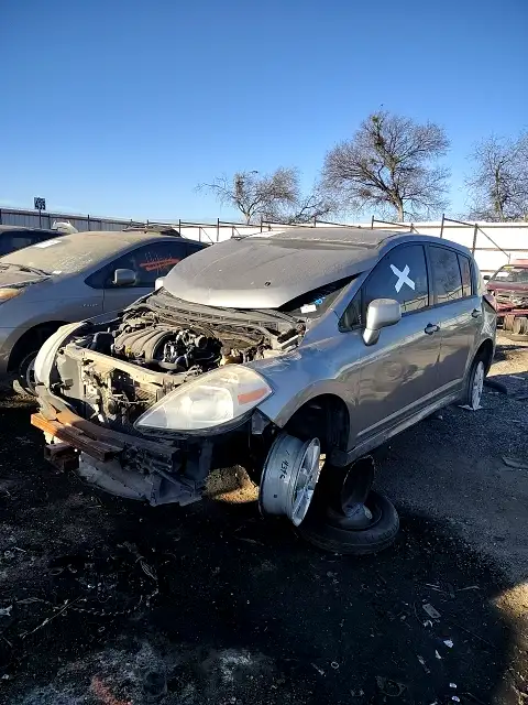 Photo of 2011 Nissan Versa
