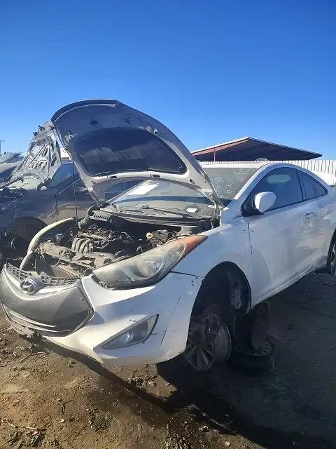 Photo of 2013 Hyundai Elantra