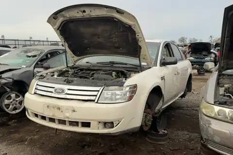 Photo of 2009 Ford Taurus