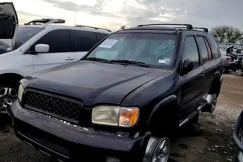 Photo of 2001 Nissan Pathfinder
